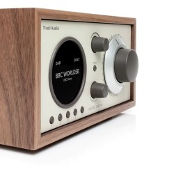 Tivoli Model One + noce e beige walnut beige